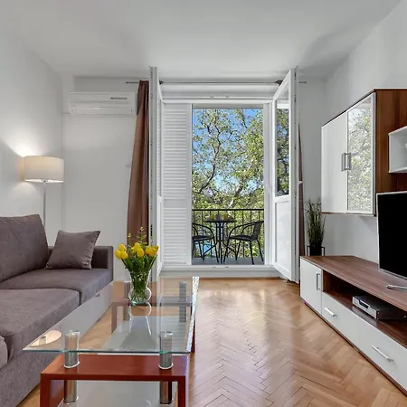 Riva Apartman Makarska